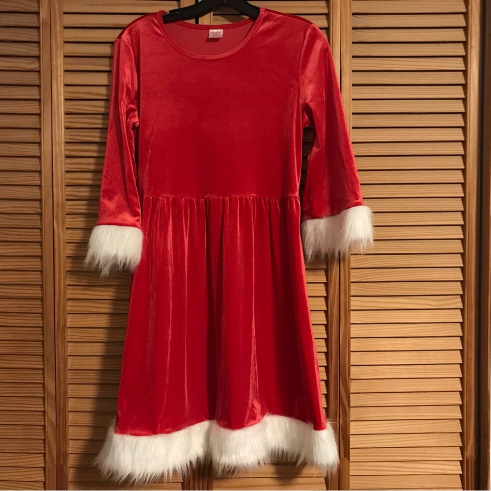 Holiday Time Vibrant Red Dess